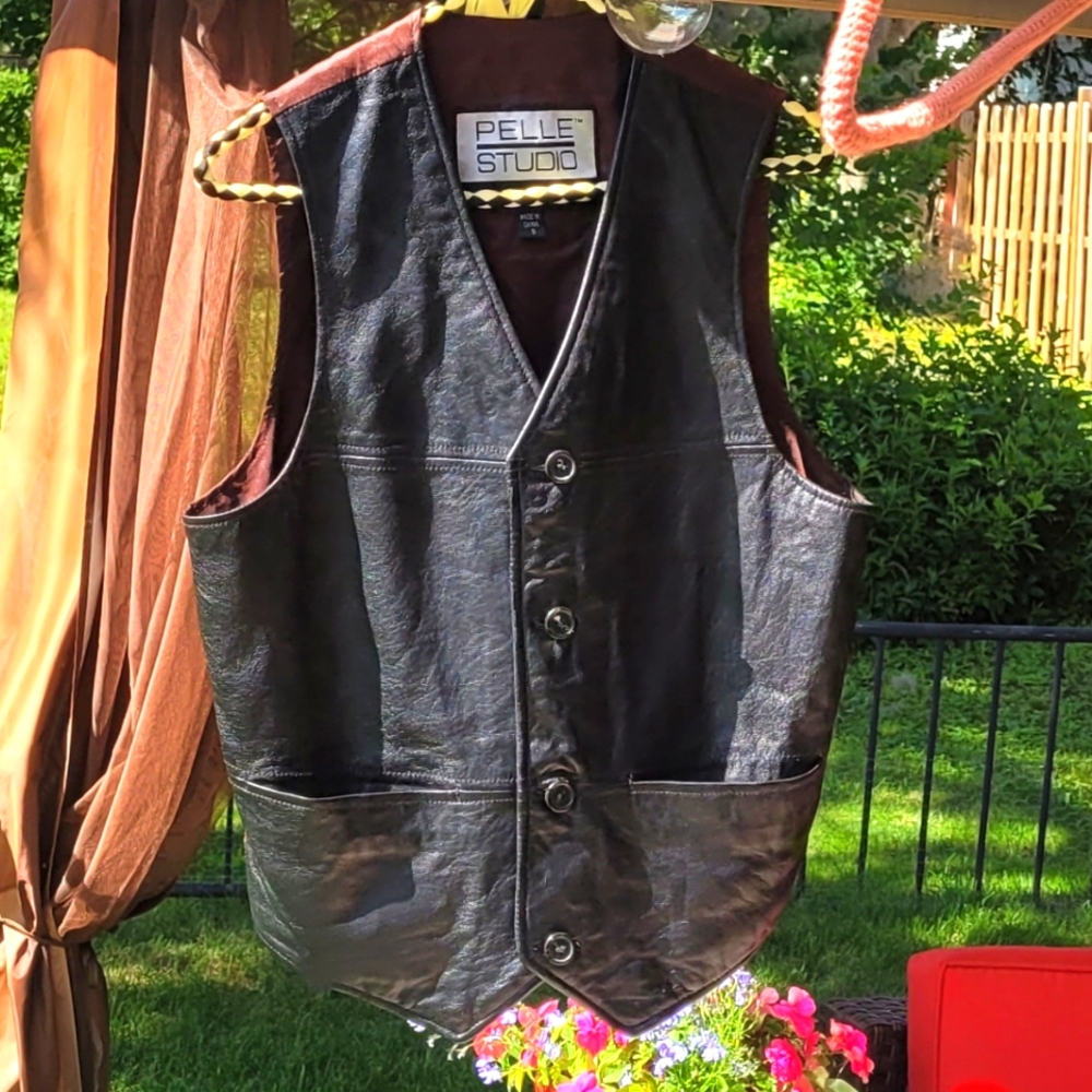 2x Pockets Leather Vest